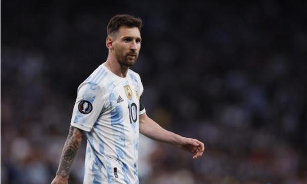 早读丨重阳节：今日云景好，水绿秋山明